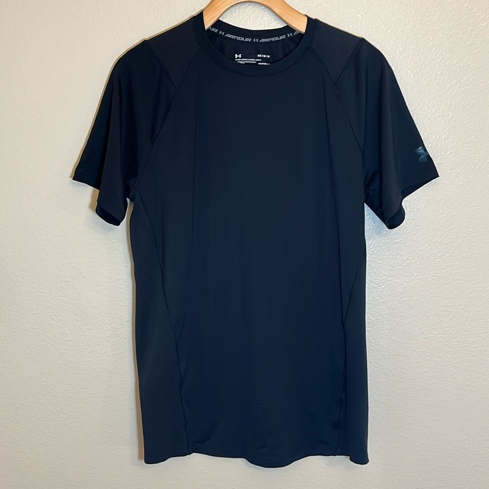 Under Armour Black Short Sleeve Shirt